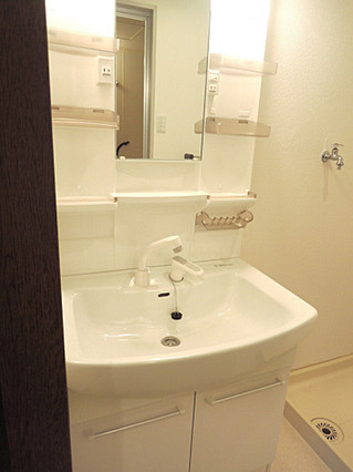 サンプラザ本山南の洗面所