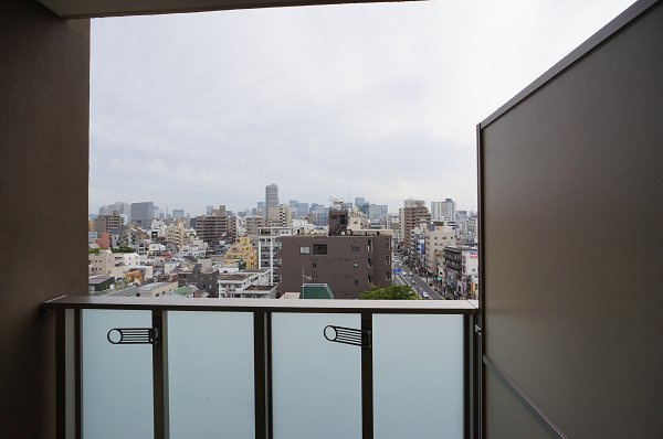 プライムメゾン森下の展望|バルコニーから正面眺望♪（東京タワーが望めます）