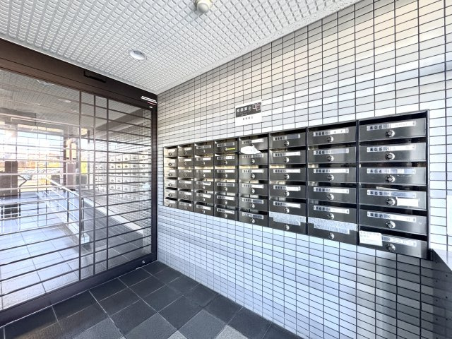 ネオハイツ助信のその他共用部分|集合ポスト