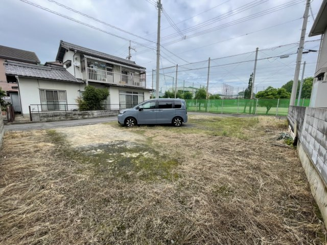 高岡町土地の外観