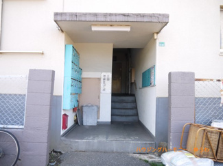 【エントランス】 | 清廉とされたエントランスになっています。