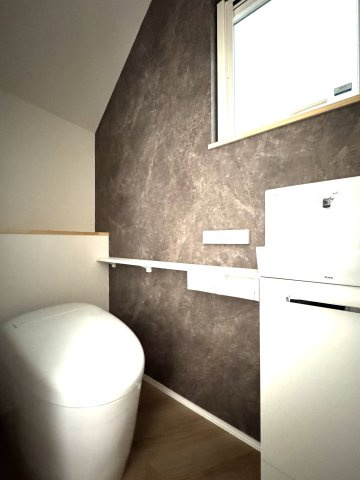 中央区関屋田町3丁目  1号棟　新築戸建のトイレ