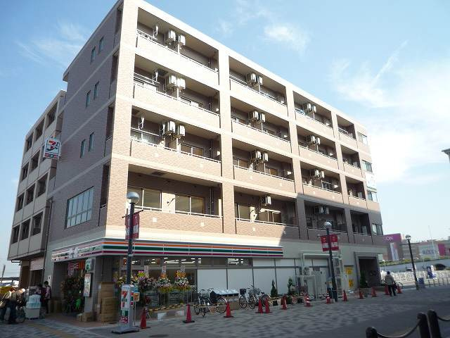 ロッソ・美園の外観|★駅前立地★オートロック★浴室乾燥機★インターネット無料★