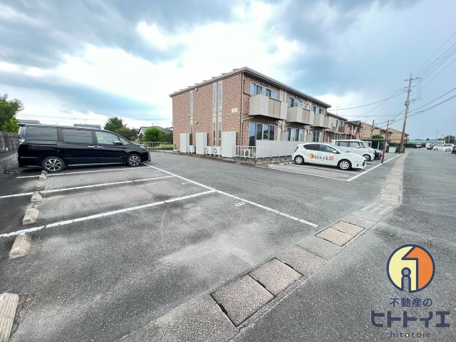 フェリオ玄ヶ野 Aの駐車場