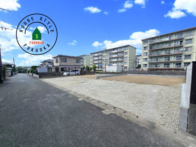 糟屋郡宇美町とびたけ1丁目第1-2棟（1号棟）の前面道路含む現地写真|見学の時間などお気軽にお問い合わせ下さい。