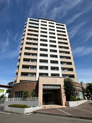 【外観】 | ライオンズステーションプラザ中央林間 | 室内小型犬OK♪14階建ての分譲賃貸マンション！東急田園都市線・小田急線「中央林間」駅まで徒歩1分！駅近で通勤・通学にも便利！