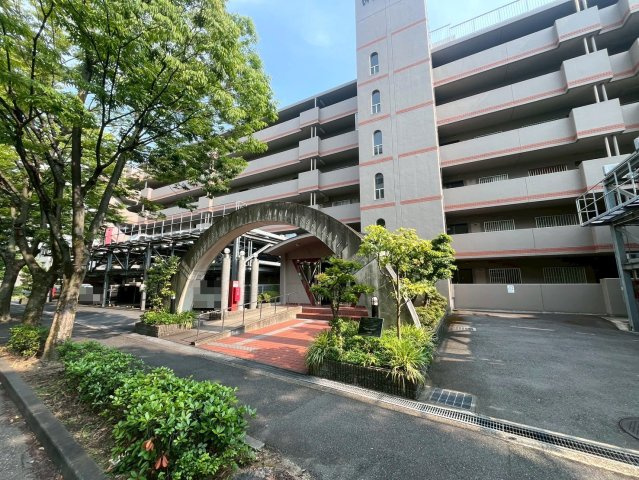 ◆令和７年６月リフォーム済み◆収納豊富◆３沿線以上利用できる便利な立地◆ベル・アーバニティ伏見桃山東