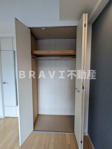 エスリード深江橋 BRAVI不動産の収納