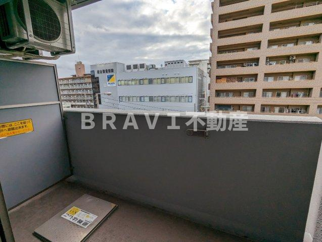 エスリード深江橋 BRAVI不動産のバルコニー