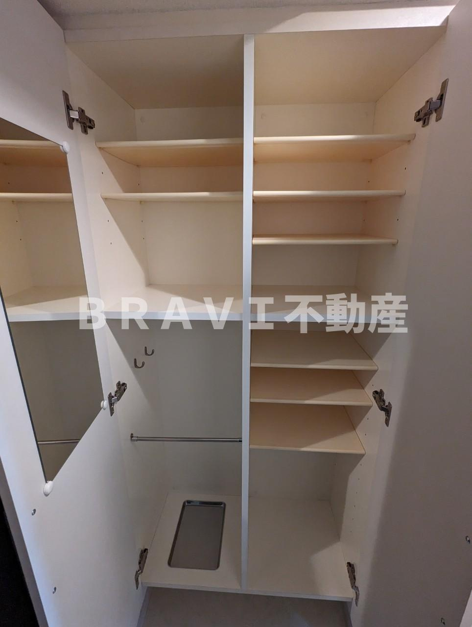 エスリード深江橋 BRAVI不動産の玄関