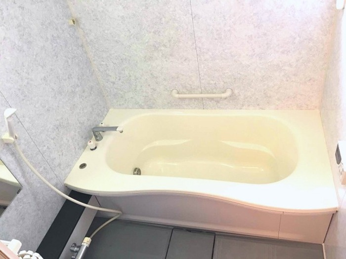 ハウスオブハートⅠの浴室