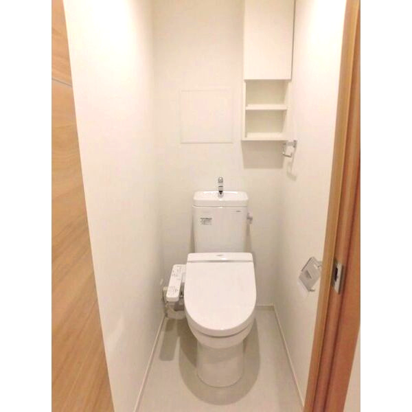 ヴィルヌーブ庄屋のトイレ