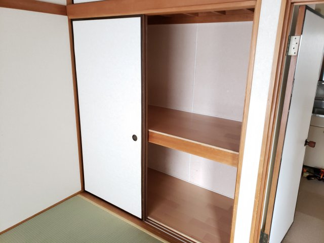 平和コーポ2号館の収納