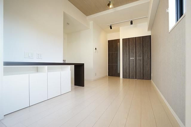 インプルーブ西新の居間・リビング