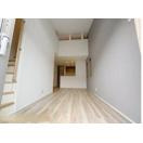 神奈川県横浜市港北区新吉田東６丁目 戸建ての居間・リビング|こちらの居間で趣味の時間をお楽しみください