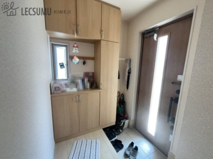 姫路市上手野/中古戸建の玄関