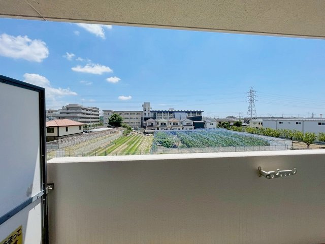 ラウルス宝塚の展望