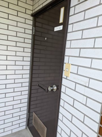 ハイリー須田の玄関