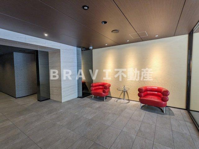 レオンコンフォート本町東Ⅲ　BRAVI不動産のロビー