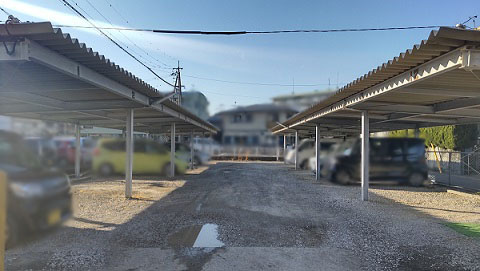 若草南町深田駐車場