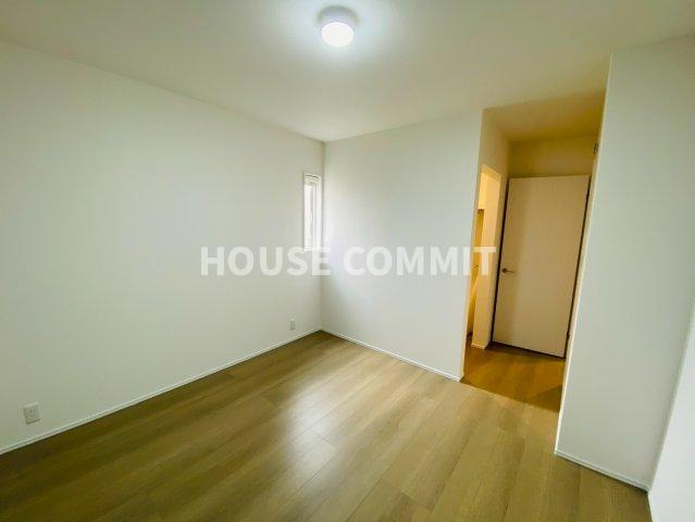 新築戸建て　ライフベース成田　２号棟の洋室