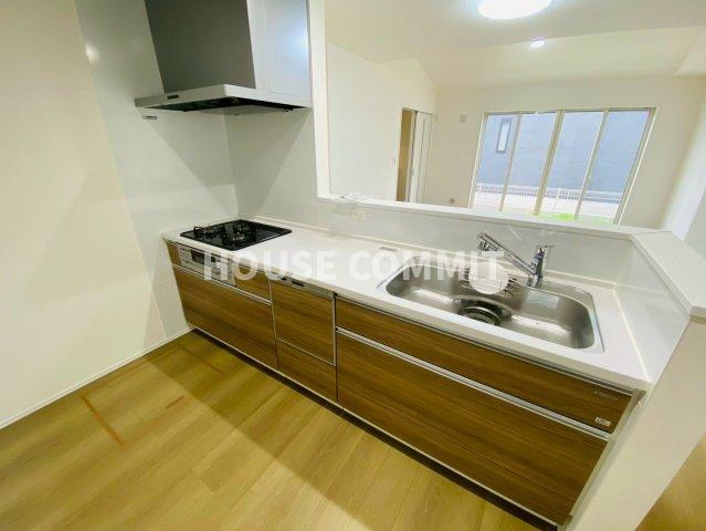 新築戸建て　ライフベース成田　２号棟のキッチン