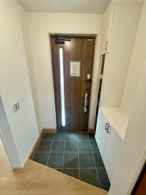 茅ヶ崎市柳島２丁目　新築戸建　全2棟の玄関|玄関