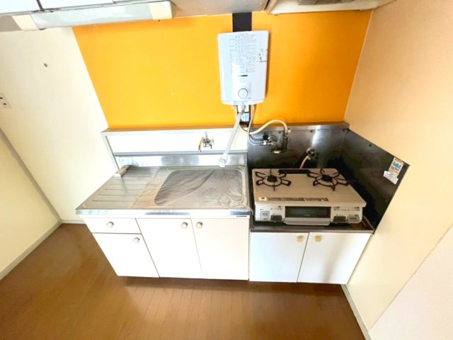 上高丸住宅1号棟のキッチン|キッチンでお料理をお楽しみください