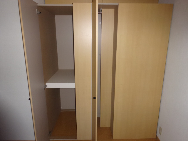 アメニティ寺前Ｂ棟の収納