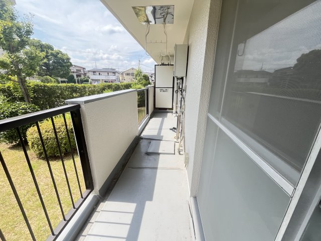泉北宮山台団地3号棟のバルコニー