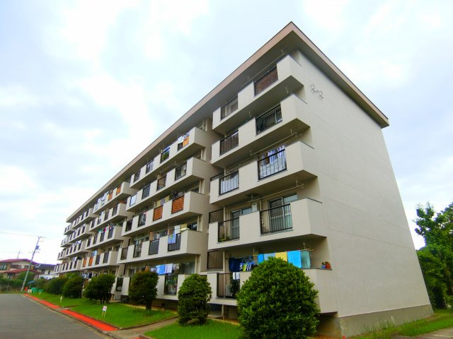 泉北宮山台団地3号棟