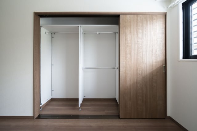 リオコスモ西新の収納