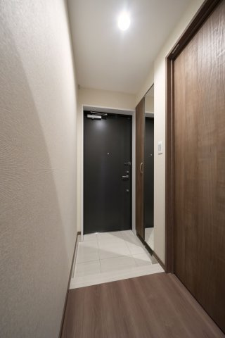 リオコスモ西新の玄関