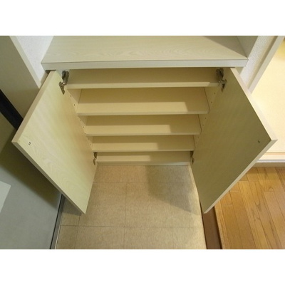 【玄関】 | セラペイア | シューバックス