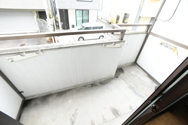 北岡ビルのバルコニー