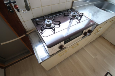 【設備】 | 陶器北戸建 | ガスコンロ（残置物）