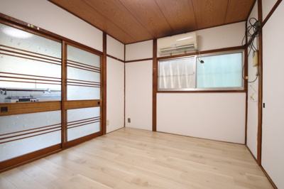 【洋室】 | 陶器北戸建