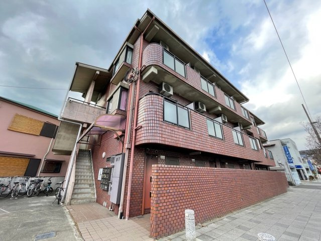 ロッキーハウス