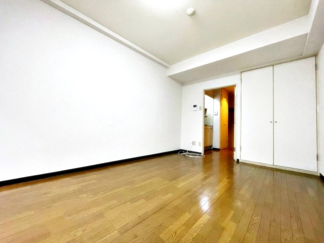 ロッキーハウスの居間・リビング|ゆったり過ごせる居間です