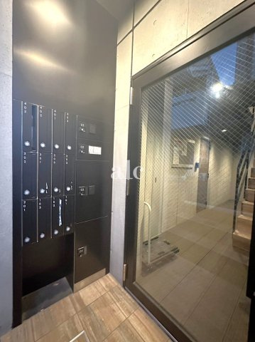 SOU高円寺Ⅱのエントランス