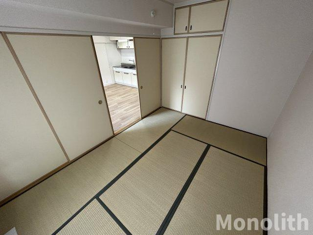 泉北鴨谷台３丁6号棟の和室