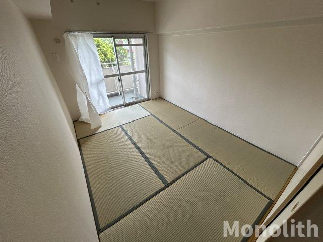 泉北鴨谷台３丁6号棟の和室