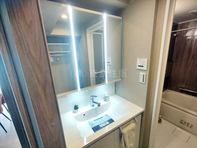 【独立洗面台】 | アーベイン朝霞エルディア | 独立洗面台、朝の身支度には欠かせません