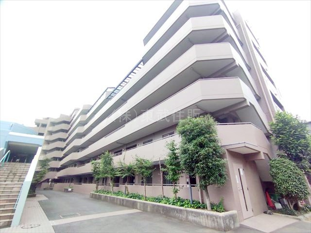 【外観】 | アーベイン朝霞エルディア | 小学校徒歩４分で小さなお子様の登下校も安心です