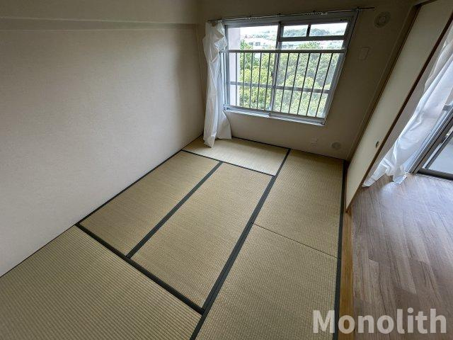 泉北鴨谷台３丁6号棟の和室