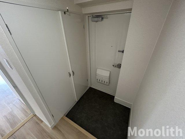 泉北鴨谷台３丁6号棟の玄関