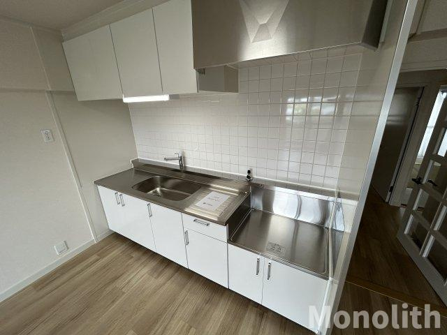 泉北鴨谷台３丁6号棟のキッチン