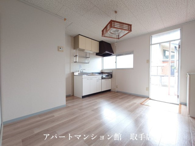 【居間・リビング】 | ムカイハラハイツA