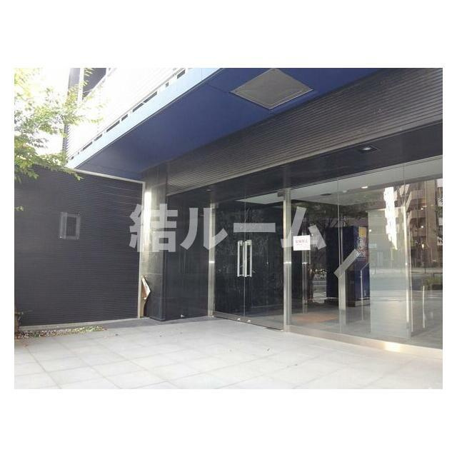 北区滝野川５丁目の賃貸マンションのエントランス