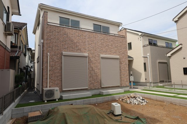 《仲介手数料無料》上尾市大字上尾下1056-1(A号棟)新築一戸建てハートフルタウンの外観|撮影日 2025年9月18日 13:30 晴れ